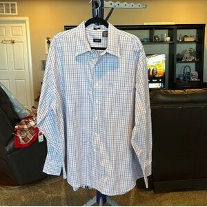 IZOD Checkered long sleeve button down Dress Shirt. XXL
